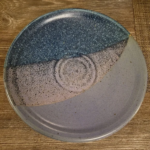 Handcrafted plate - Picture 4 of 10